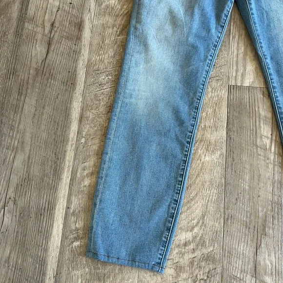 NWT J. Crew Lookout High Rise Crop Jeans. - Picture 6 of 9